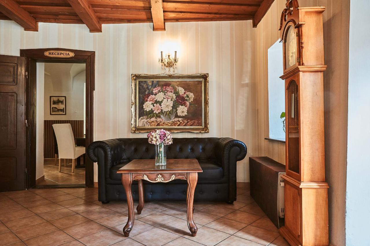 蝾螈酒店 Banská Štiavnica 外观 照片